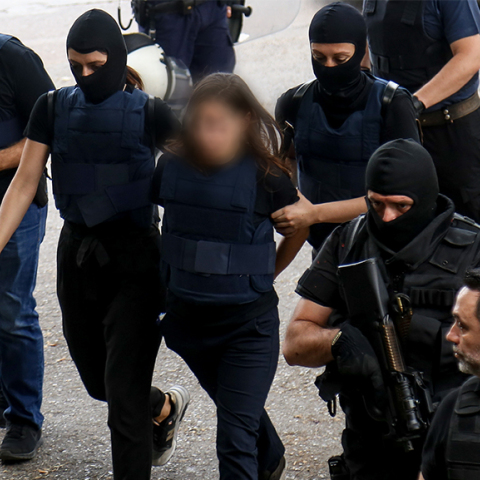 Μεταγωγή δραστών ληστείας στο ΑΧΕΠΑ