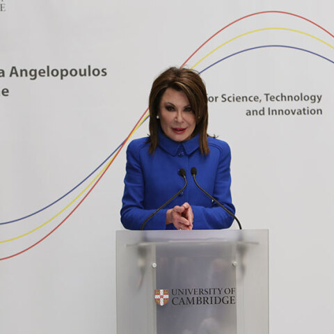  Γιάννα Αγγελοπούλου 