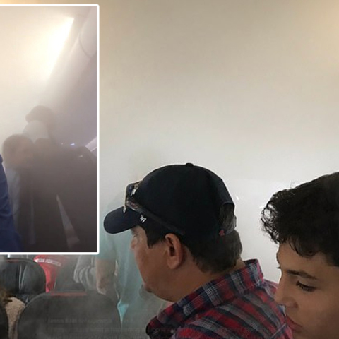 Ομίχλη γέμισε η καμπίνα αεροσκάφους της American Airlines