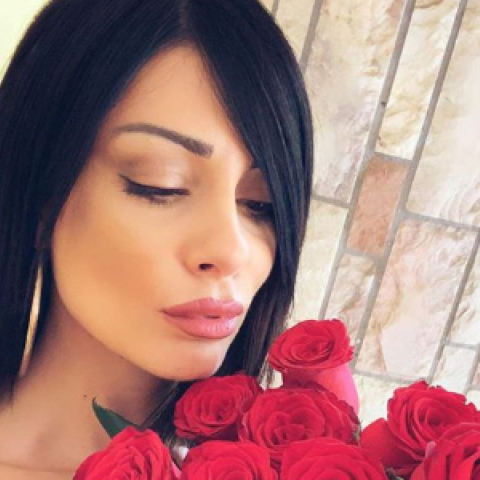 Μίνα Αρναούτη