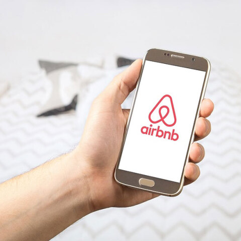 Airbnb