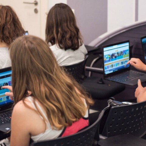 «DigiGirlz»: Η ψηφιακή δύναμη του αύριο, στα χέρια των κοριτσιών σήμερα!