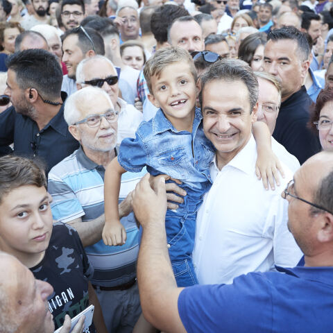 ΠΕΡΙΟΔΕΙΑ ΤΣΙΠΡΑ ΣΕ ΠΙΕΡΙΑ, ΗΜΑΘΙΑ ΚΑΙ ΠΕΛΛΑ