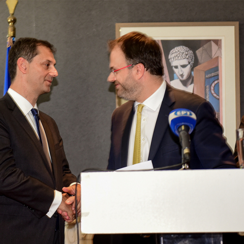 Χάρης Θεοχάρης, Θανάσης Θεοχαρόπουλος