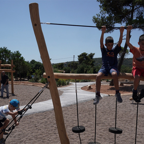 Παιδική Χαρά στο Μάτι