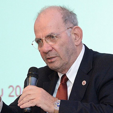 Γιάννης Κυριόπουλος