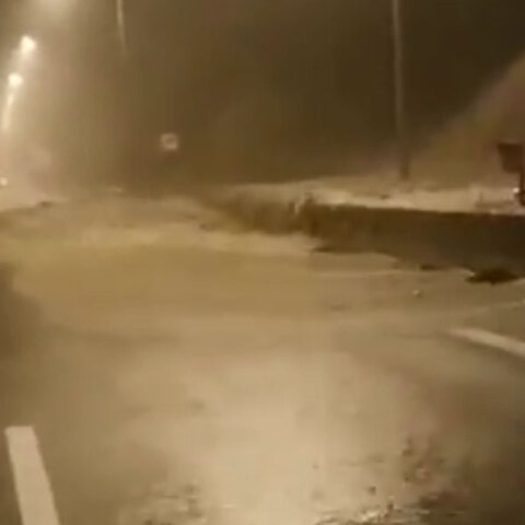 Πλημμύρισε η Ιόνια Οδός μετά το τούνελ της Κλόκοβας στην Αιτωλοακαρνανία