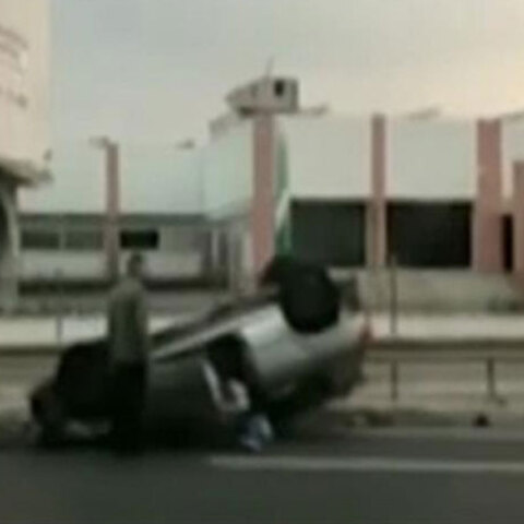 Αναποδογύρισε αυτοκίνητο στην Εθνική Οδό Αθηνών-Λαμίας