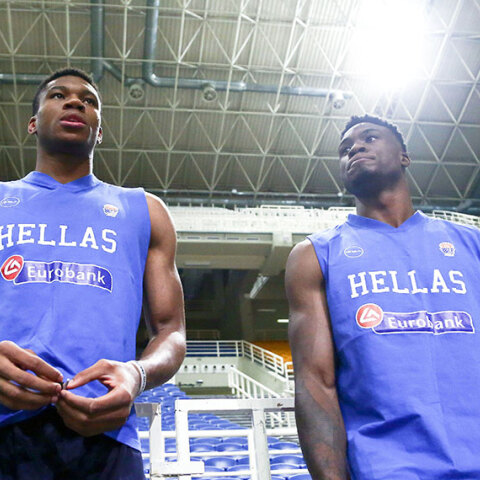 Γιάννης και Θανάσης Αντετοκούνμπο