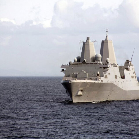 To αμερικανικό πολεμικό πλοίο USS Boxer