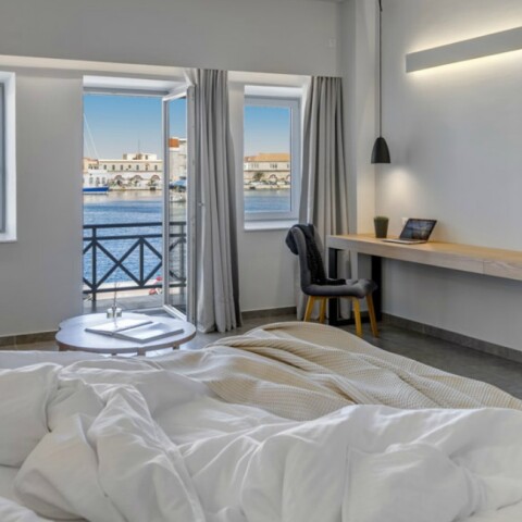 Σύρος, ξενοδοχείο 