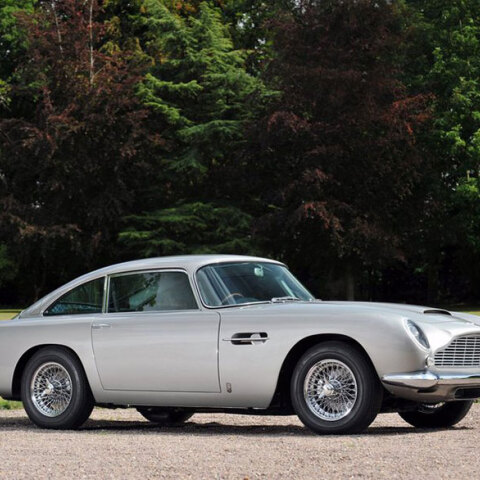 Η θρυλική Aston Martin DB5