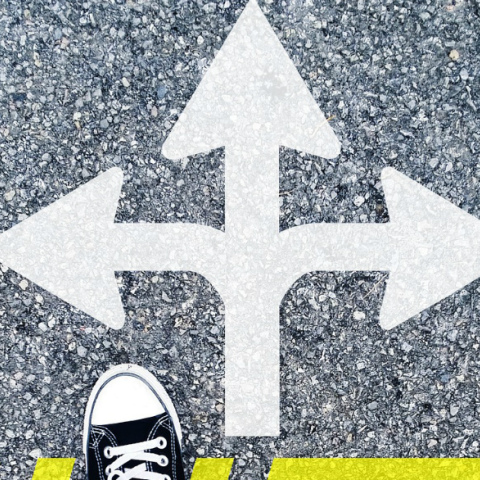 choose-the-right-direction-1536336_1280.jpg