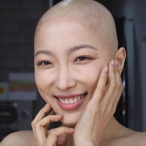 Vlogger Ντον Λι