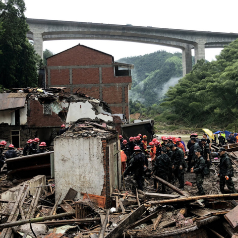 Τυφώνας Λεκίμα