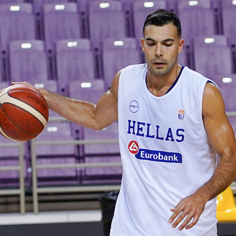 Κώστας Σλούκας