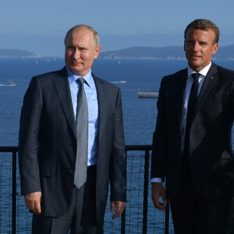 Βλαντιμίρ Πούτιν, Εμανουέλ Μακρόν