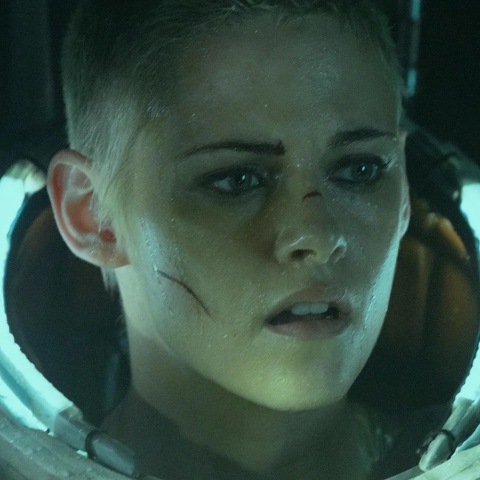 kristen-stewart-in-underwater-2020.jpg