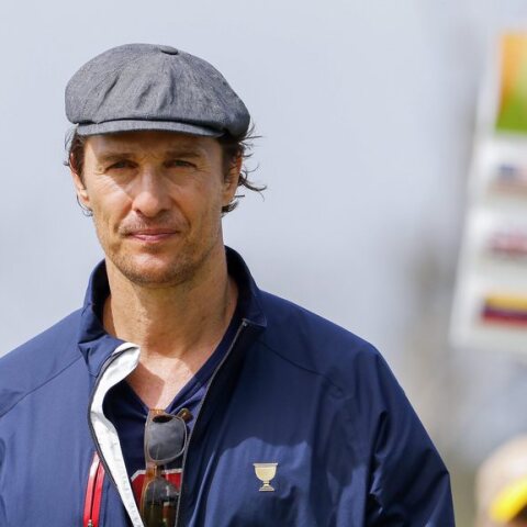 Μάθιου Μακόναχι 