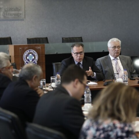 Διυπουργική για το προσφυγικό