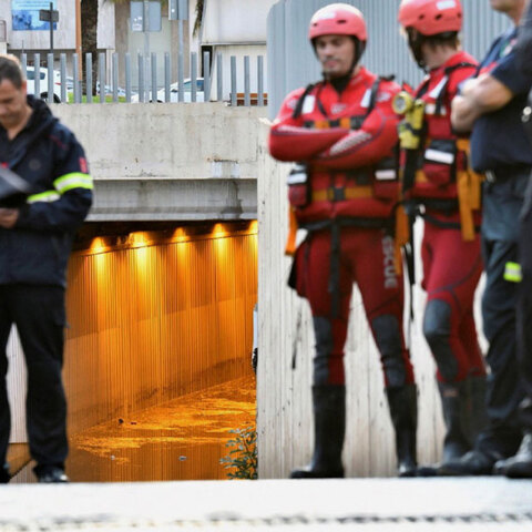 Τρεις άνθρωποι έχασαν τη ζωή τους σε πλημμύρες στην Ισπανία