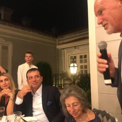 Ντιλέκ Ιμάμογλου, Εκρέμ Ιμάμογλου, Σεβίντς Ινονού και Γιώργος Παπανδρέου