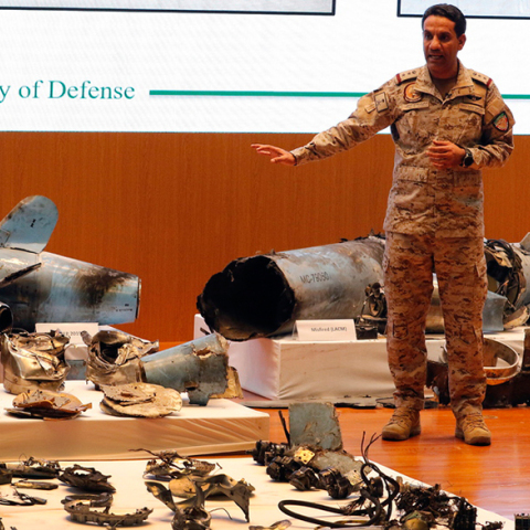 Συντρίμμια από drones και πυραύλους