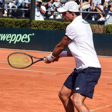 Ο Μιχάλης Περβολαράκης κατά τη διάρκεια του μονού match. 