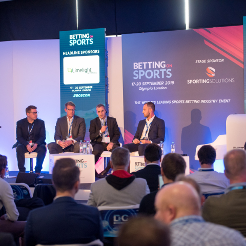 To CMO πάνελ του Συνεδρίου. Δεξιά ο Πάνος Κωνσταντόπουλος, CMO της Stoiximan.