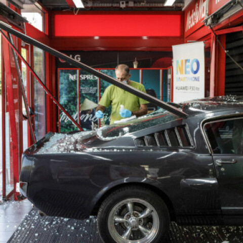 Ληστεία με Μάσταγκ