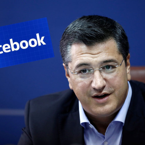 Απόστολος Τζιτζικώστας