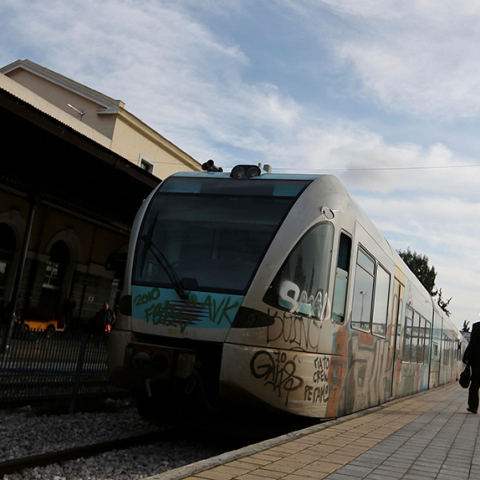 Προαστιακός