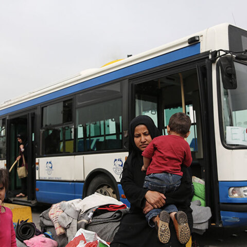 Πρόσφυγες στο λιμάνι του Πειραιά