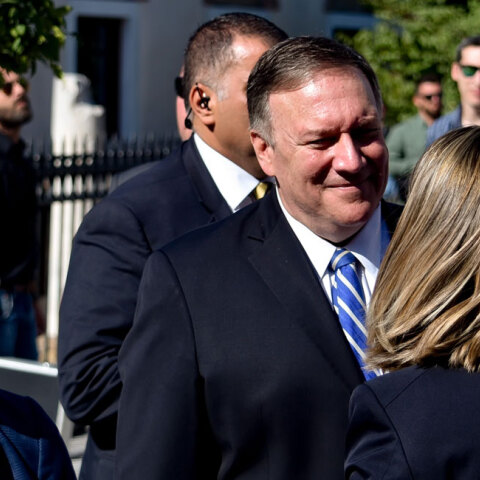 ΑΘΗΝΑ / ΠΛΑΚΑ / ΠΕΡΙΠΑΤΟΣ / ΒΟΛΤΑ / ΜΑΪΚ ΠΟΜΠΕΟ / ΥΠΕΞ ΗΠΑ