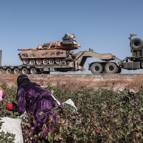 Τουρκικές δυνάμεις σε περιοχές Κούρδων