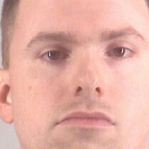 Ο αστυνομικός Άαρον Ντιν