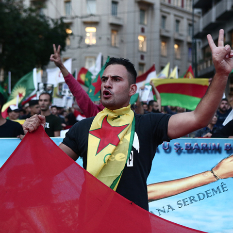 Κούρδοι και αλληλέγγυοι στην Αθήνα σε μια νέα πορεία κατά της Τουρκίας