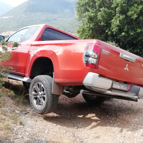 Mitsubishi L200 Club Cab 2.2 4WD