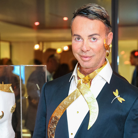 Λάκης Γαβαλάς