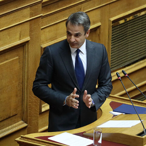 mitsotakis-vouli1