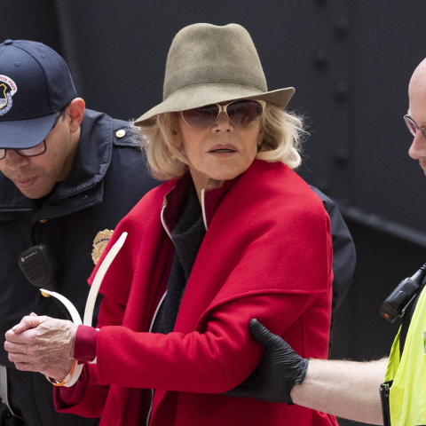 Editorial Fotis Georgeles.jpg