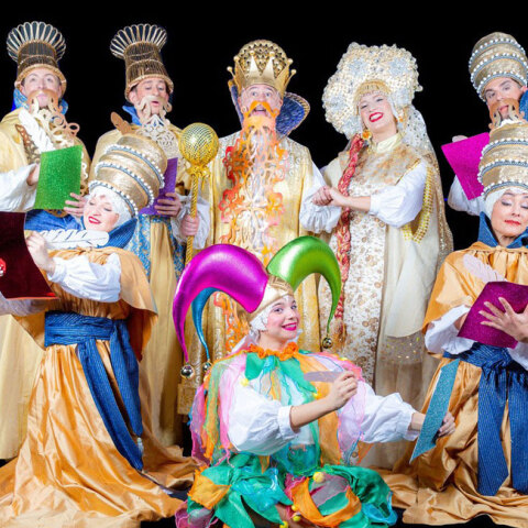 «Ο Τσάρος με τη μακριά γενειάδα», Κάρμεν Ρουγγέρη