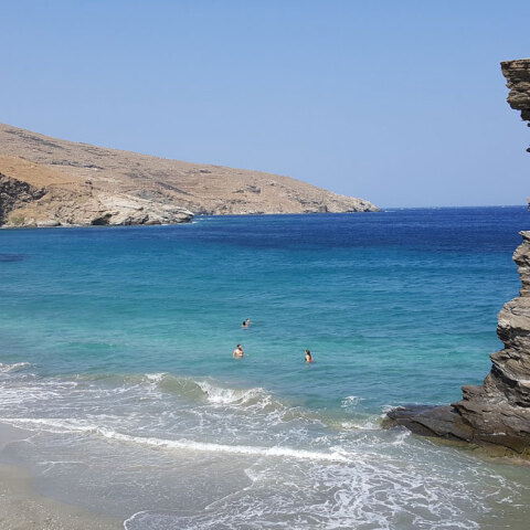 Άνδρος ©Martijn/Pixabay