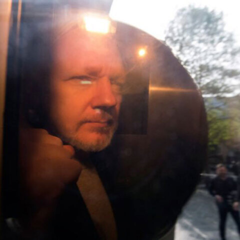 Τζούλιαν Ασάνζ