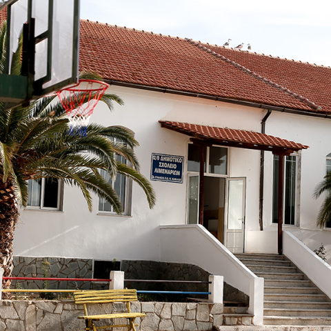 Κλειστά τα σχολεία στη Θάσο 