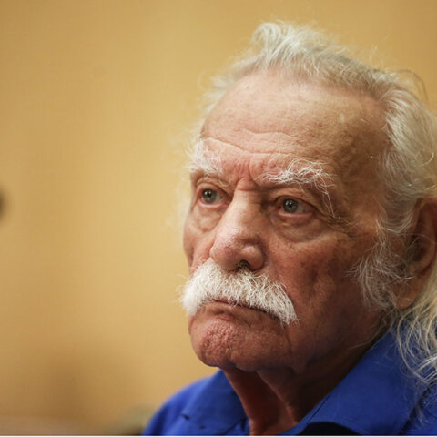 Μανώλης Γλέζος