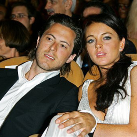 Χάρι Μόρτον, Λίντσεϊ Λόχαν