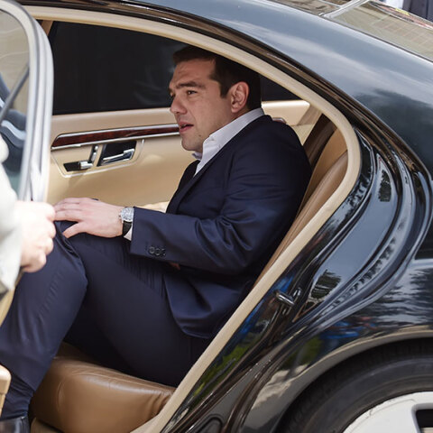 tsipras-autokinito.jpg