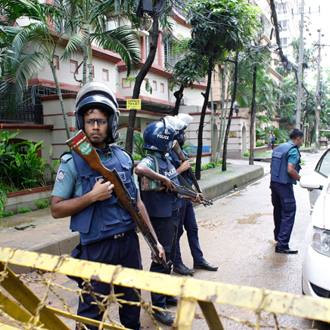 Ντάκα την επόμενη επίθεσης και ομηρίας του 2016