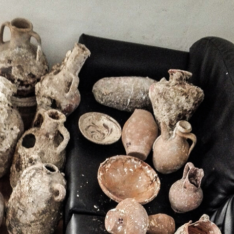 Αμφορείς και αγγεία 